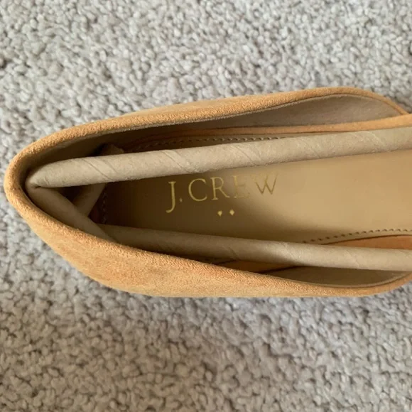 New In Box - J. Crew Womens Size 9

Retails for $118.00.    Selling for $40 - Picture 5 of 10